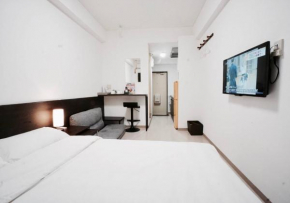 Hostel 758 Nagoya Station 1G